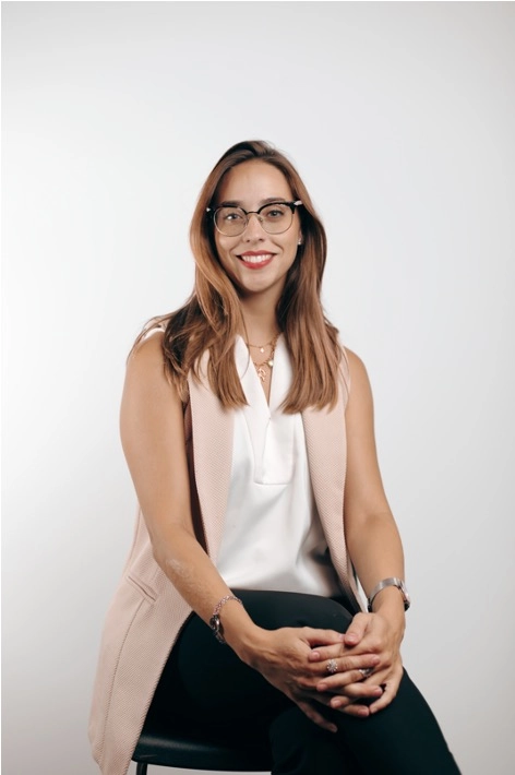 Foto de Clara, miembro del equipo Infinity Trust